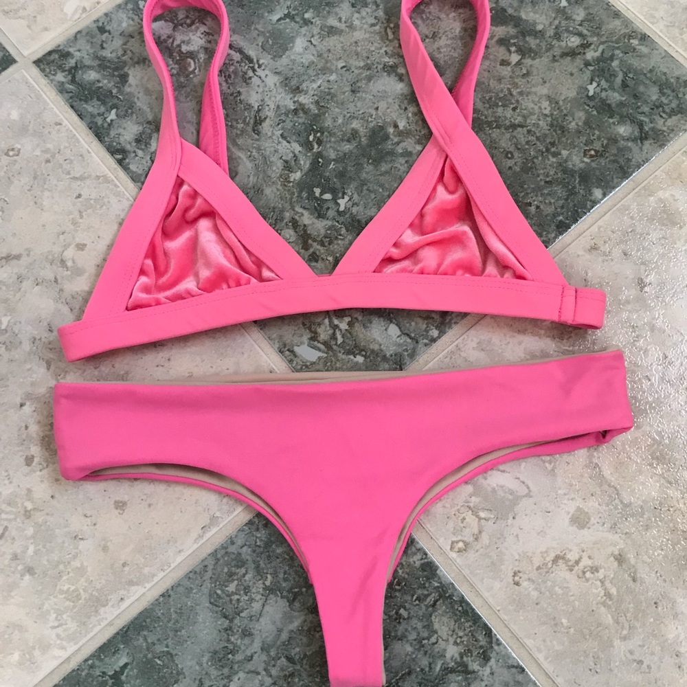 KAOHS Velvet Hot Pink Bikini Set